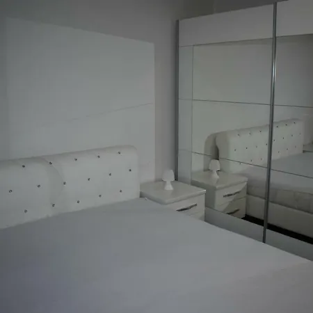 公寓 Apartman Lena 巴尼西卢卡